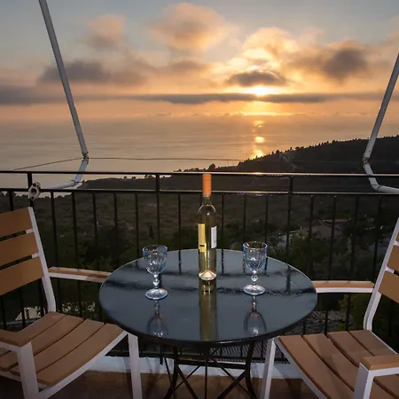 Apartament Elena Athánion